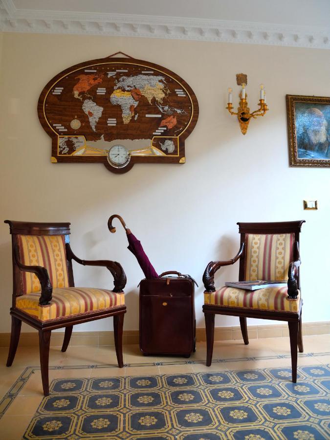 Hotel Regal House Roma Capucci 6 Exterior foto