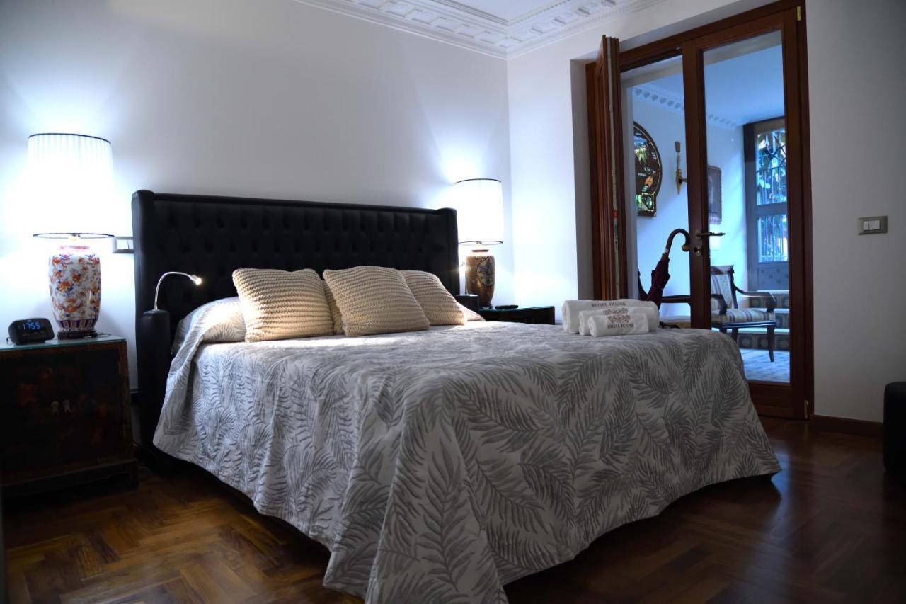 Hotel Regal House Roma Capucci 6 Exterior foto
